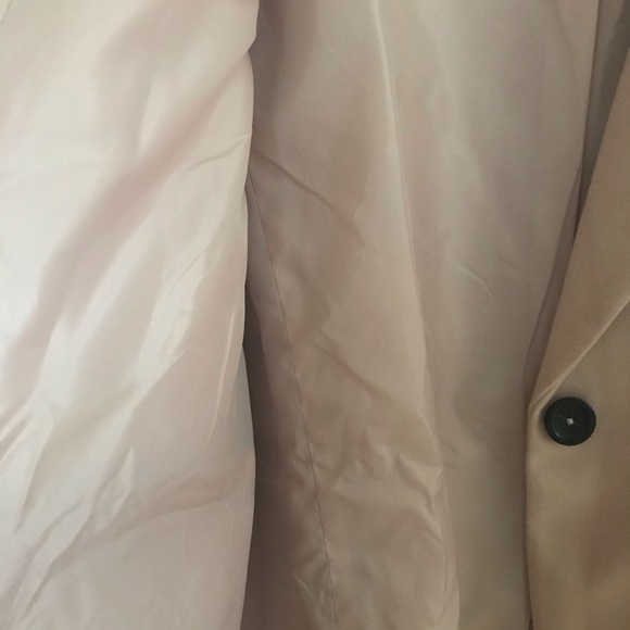 Light pink single button coat ✨ - Picture 5 of 6